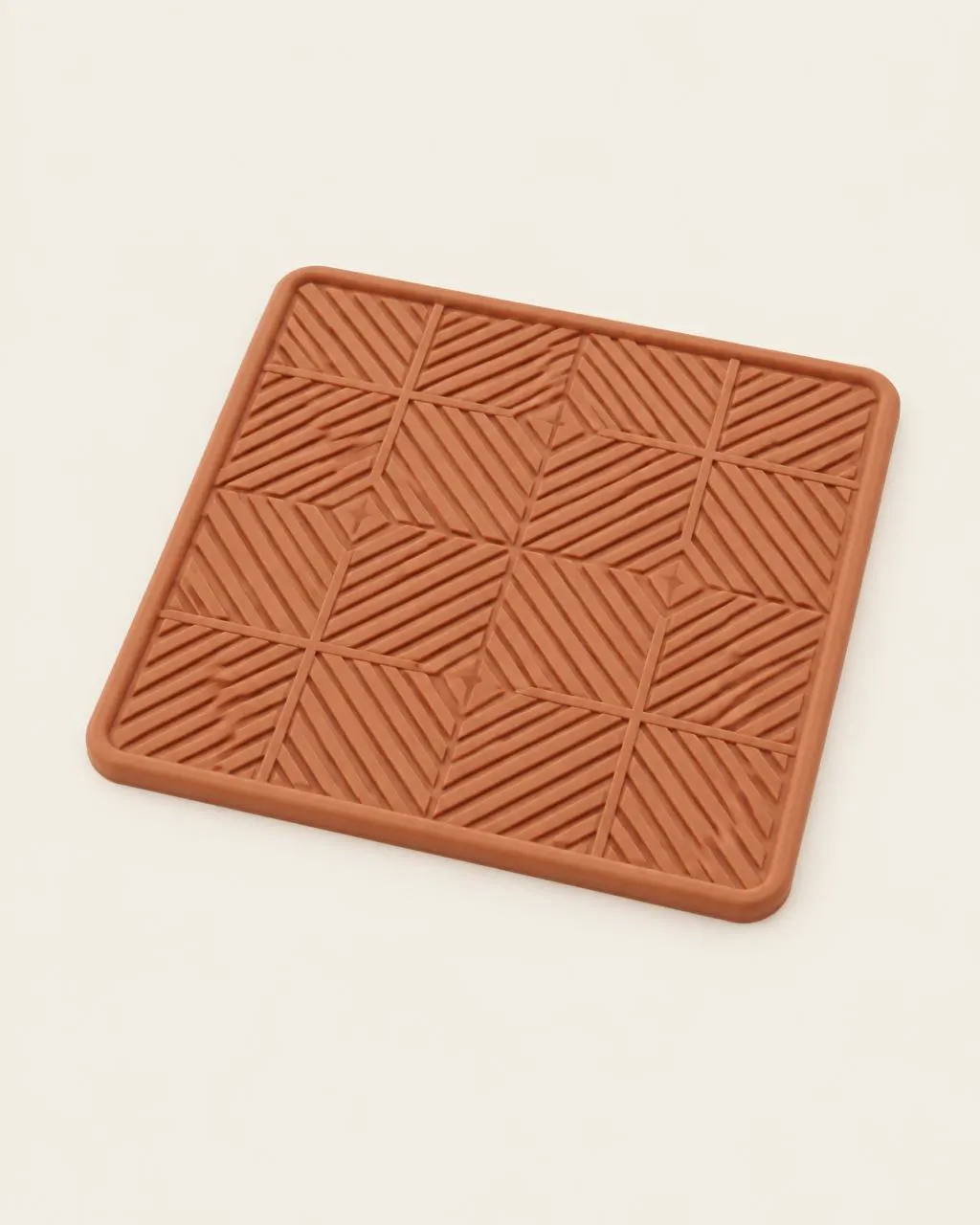 La Marqueterie, tapis de léchage en silicone, motif géométrique, Terracotta